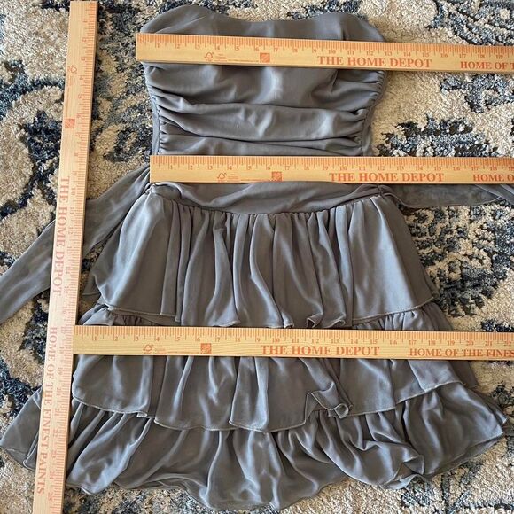 Y2K Ruby Rox Strapless Ruffle Mini Dress Stretch Gray Tiered Party Dress Siz 5 - Picture 8 of 8